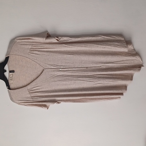 Urban Studios BUNDLE of (2) tops tie front  plus size button shirts - Picture 2 of 13